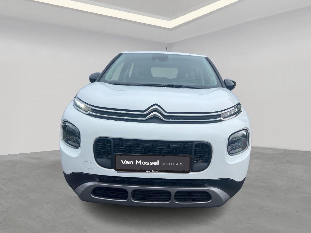 Citroën C3 Aircross 1.2 PureTech 110 S&S MAN6 Live, Voorwielaandrijving, 1254 kg, Gebruikt, https://public.car-pass.be/vhr/ae79db82-ae8e-419d-8cd8-f6adc6c832c5