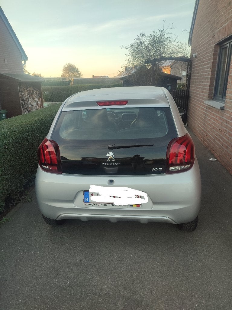 Peugeot 108, Autos, Cuir, Argent ou Gris, Achat, Euro 6