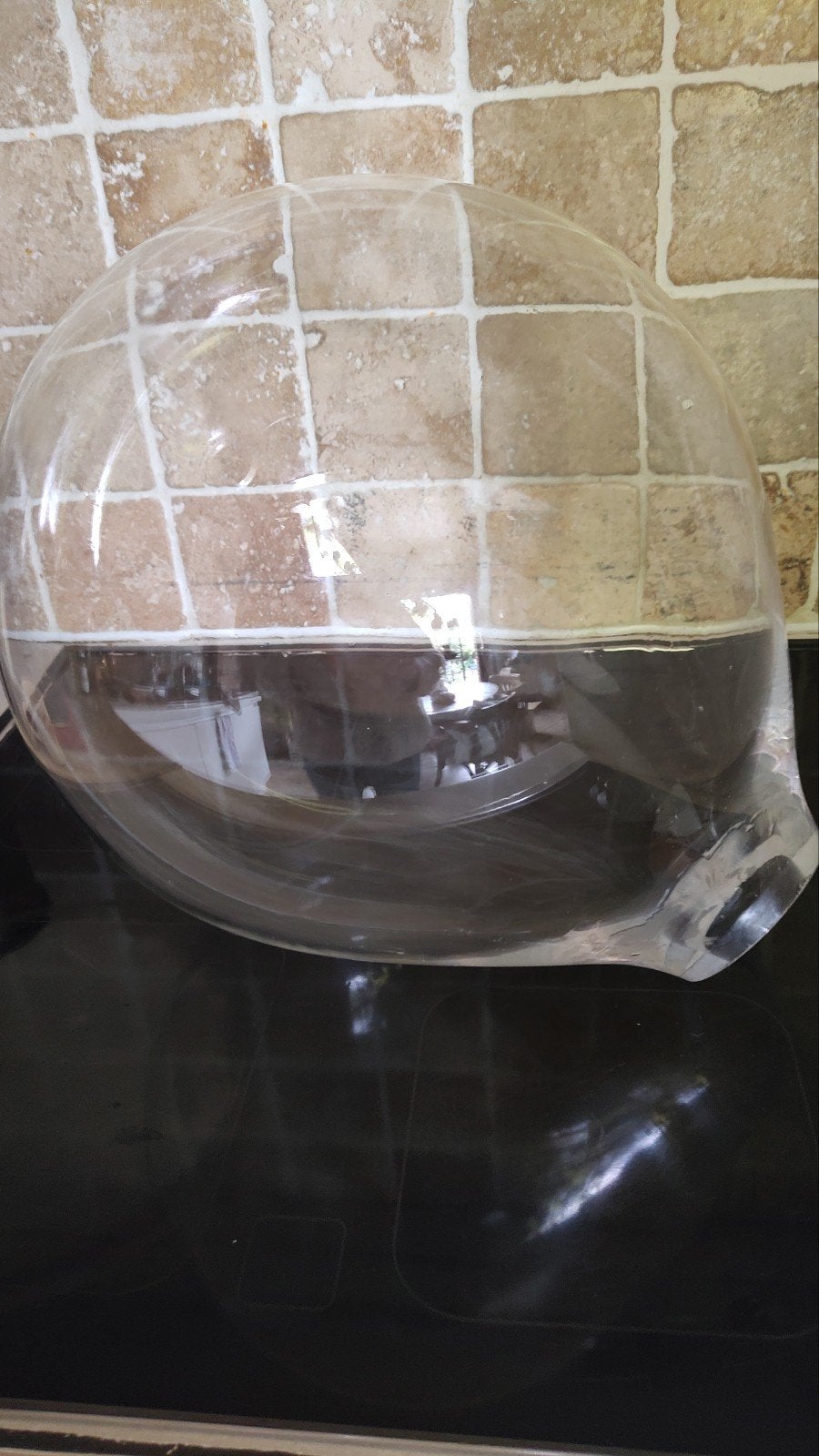 Glazen globe, Ophalen
