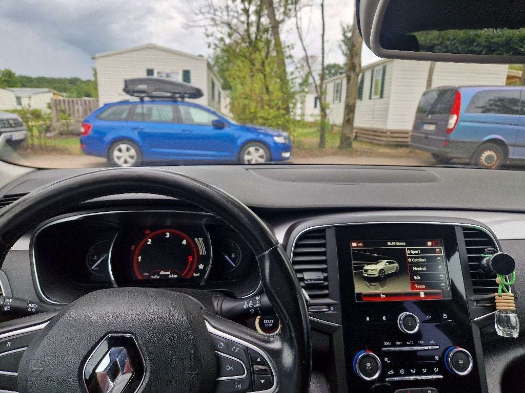 Renault talisman 2018 1.5dci 150.000 km, Auto's, Voorwielaandrijving, Dealer onderhouden, Stof, Euro 6