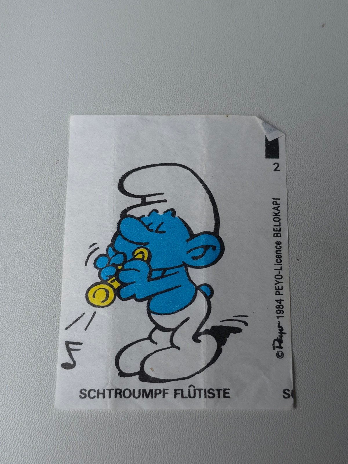 Tatouage Schtroumpf Flûtiste, Verzamelen, Smurfen, Zo goed als nieuw, Overige typen, Muzieksmurf, Verzenden