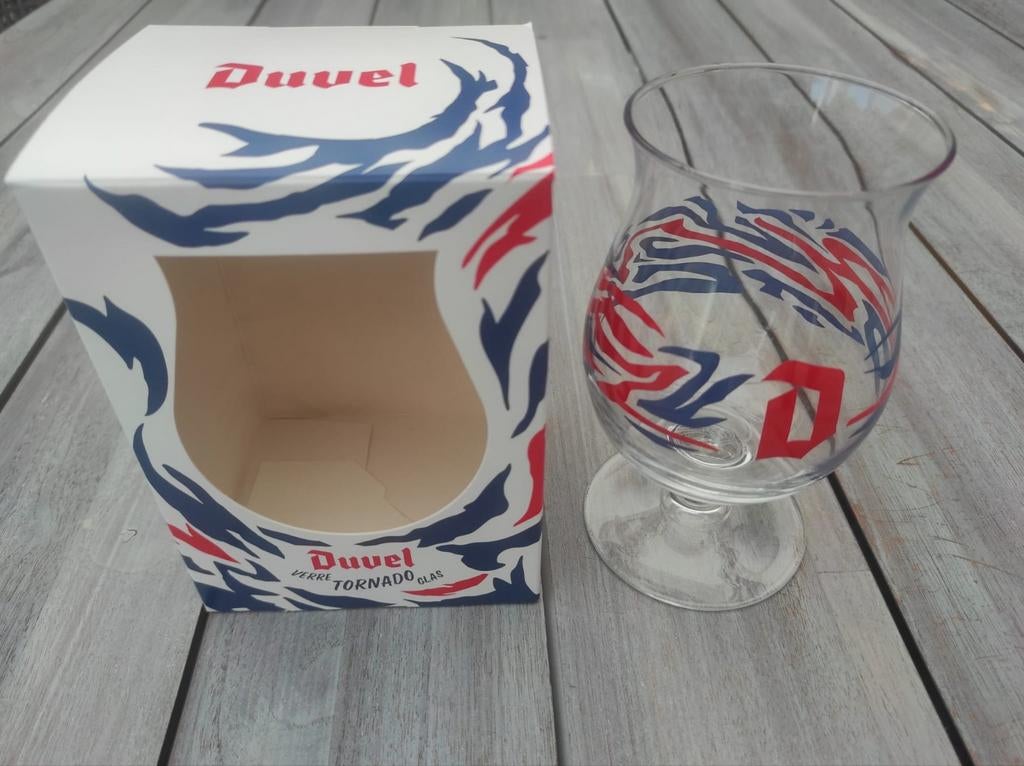 Duvel tornado
Duvel Verzamelen
Duvel collection
Duvel glas, Enlèvement, Duvel