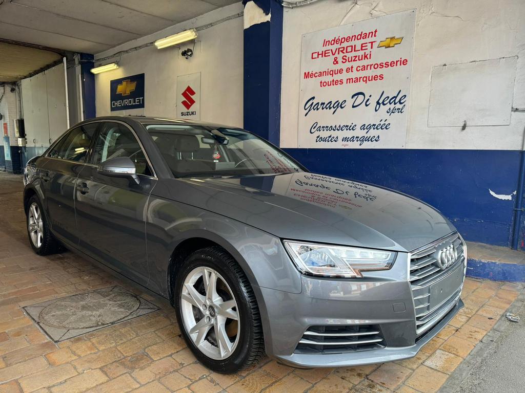 Audi A4 1.4i 150 pk 2018 59.000 km CarPlay 1 eigenaar, Auto's, Voorwielaandrijving, 4 cilinders, A4, Grijs