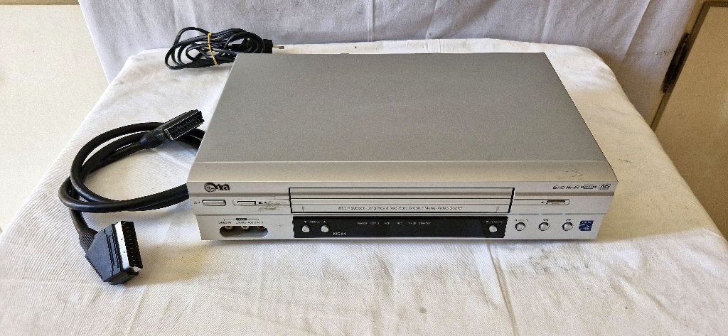 Magnétoscope LG modèle MG64 Pal Secam sans télécommande, TV, Hi-fi & Vidéo, Lecteurs vidéo, Envoi, Utilisé, Lecteur ou enregistreur VHS