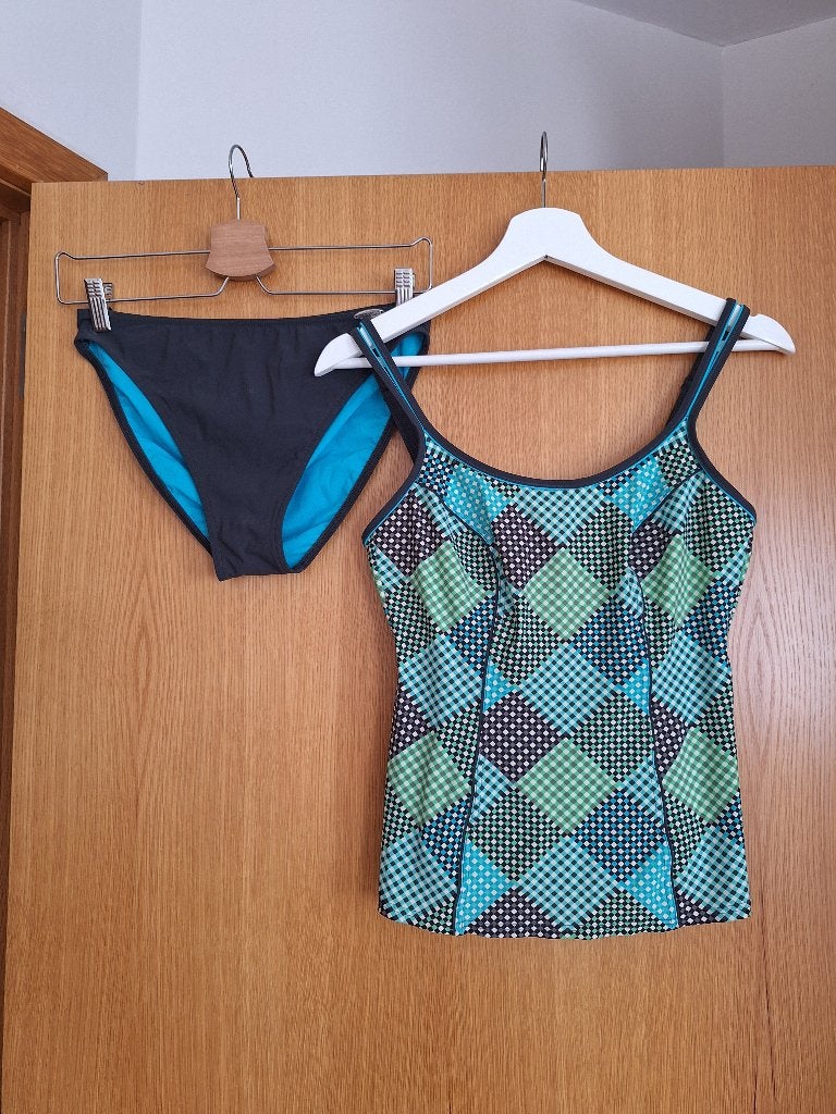 Tankini Sunflair (maat 38 F-cup), Kleding | Dames, Badmode en Zwemkleding, Overige typen, Zwart, Ophalen of Verzenden, Sunflair