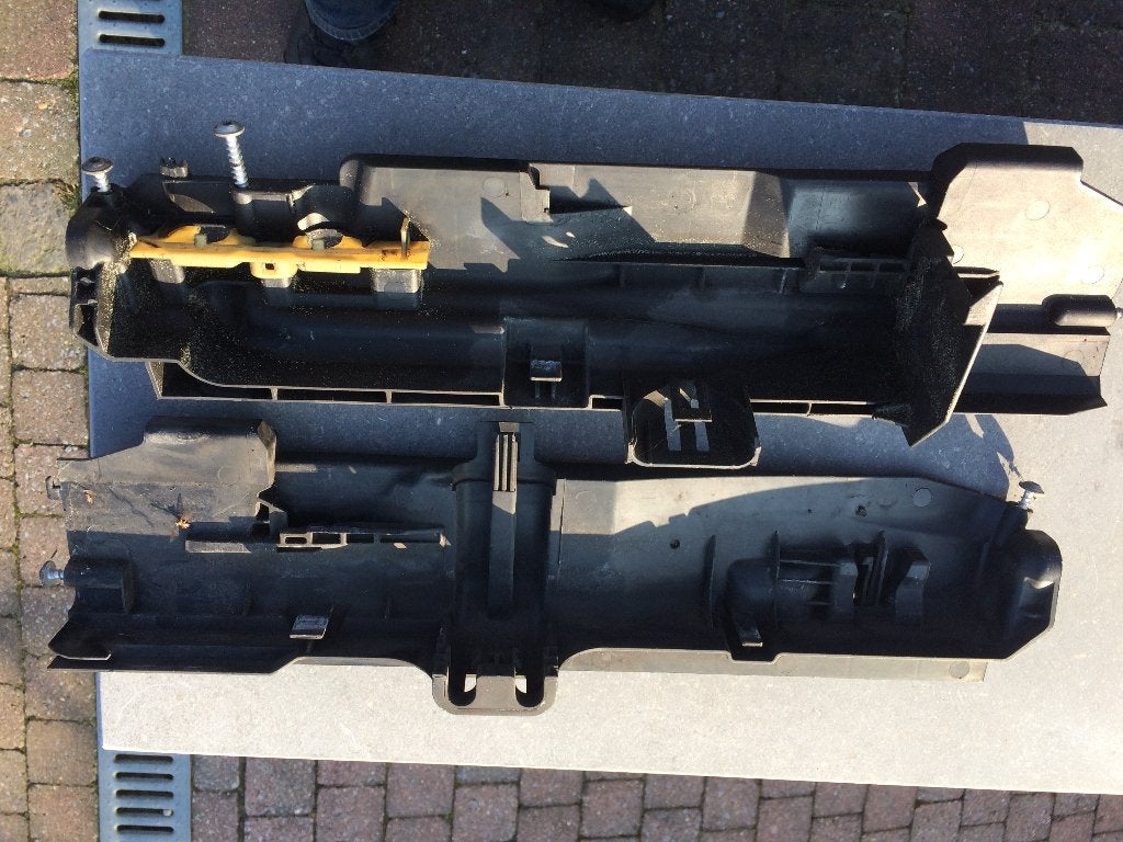 Bmw 1- reeks e81, e82, e87, e88 houders voor aircocondensor, Ophalen, Gebruikt, BMW