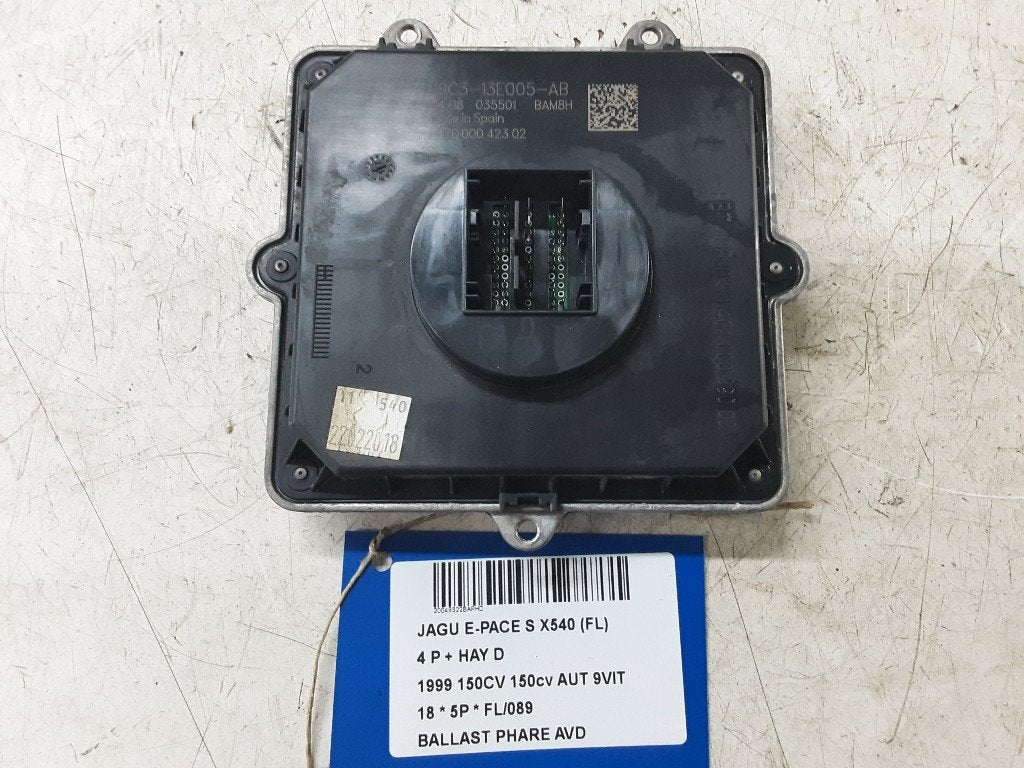 BALLAST DE PHARE XENON DROIT Jaguar E-Pace (J9C313E005AB), Mevr. I. Hauben, Utilisé, Jaguar, Rue de l'Espoir 34 34
4030  GRIVEGNÉE, BE