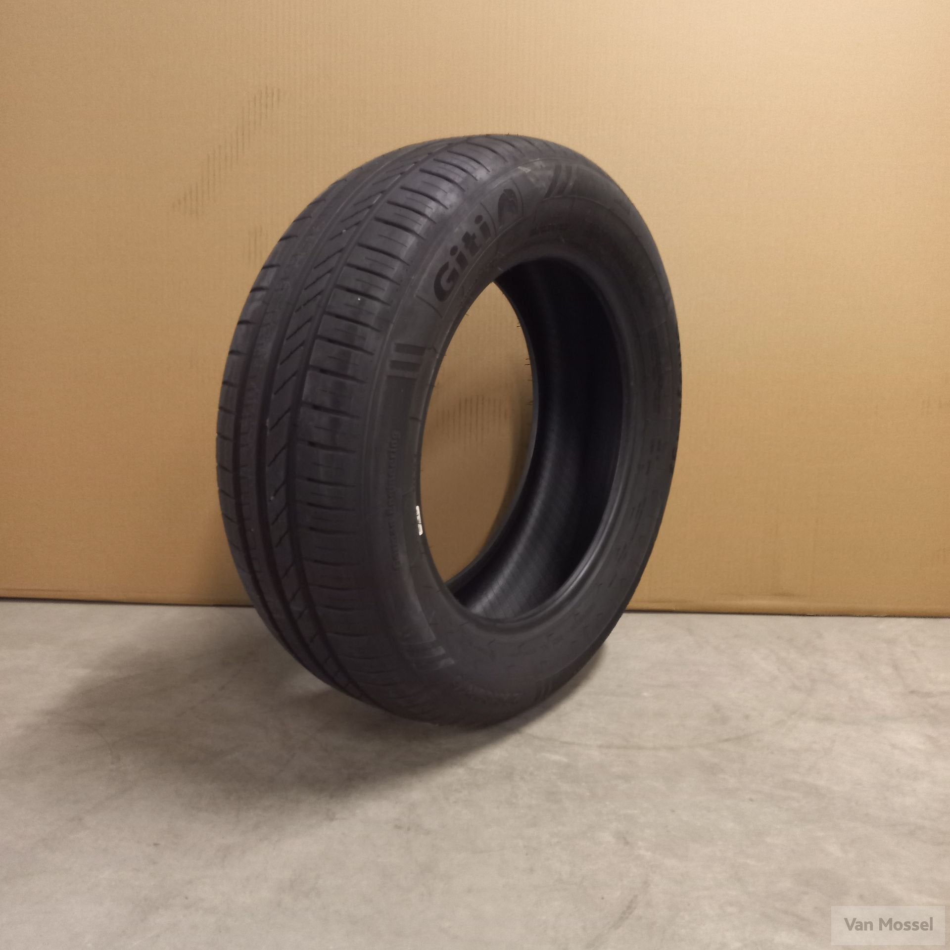 Giti GitiSynergy H2 205/60/R16 96H, 16 pouces, Véhicule de tourisme, Pneus été, -