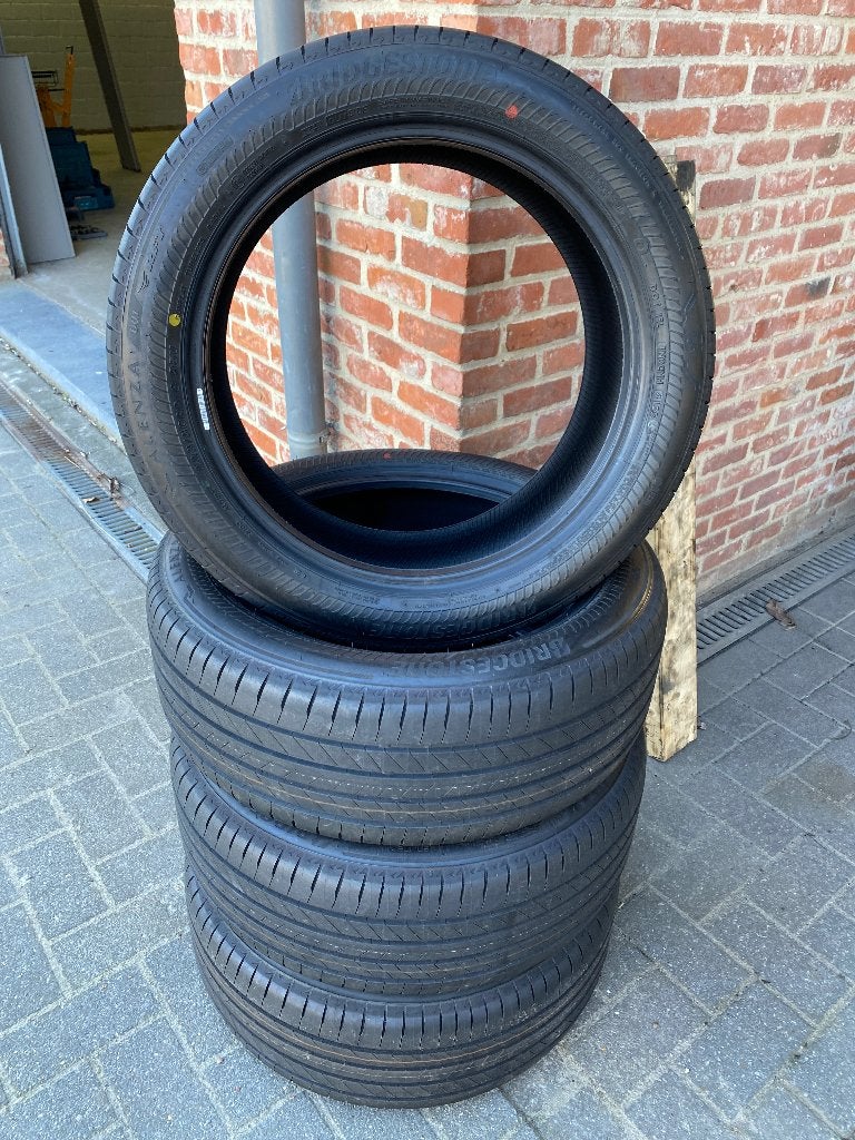 225/50 R18 BRIDGESTONE Runflat ++ CONTINENTAL All Season, Auto-onderdelen, Banden en Velgen, Ophalen, 18 inch, Nieuw, Band(en)