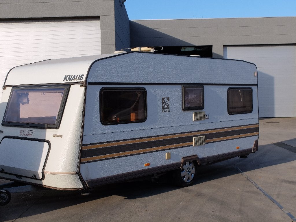 Caravan Knaus Exclusive, Jusqu'à 4, 6 à 7 mètres, Auvent, Particulier