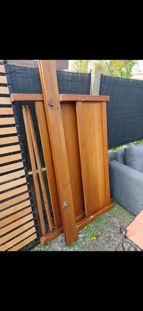 Lit bois + sommier 140x190, Enlèvement, Comme neuf, Bois