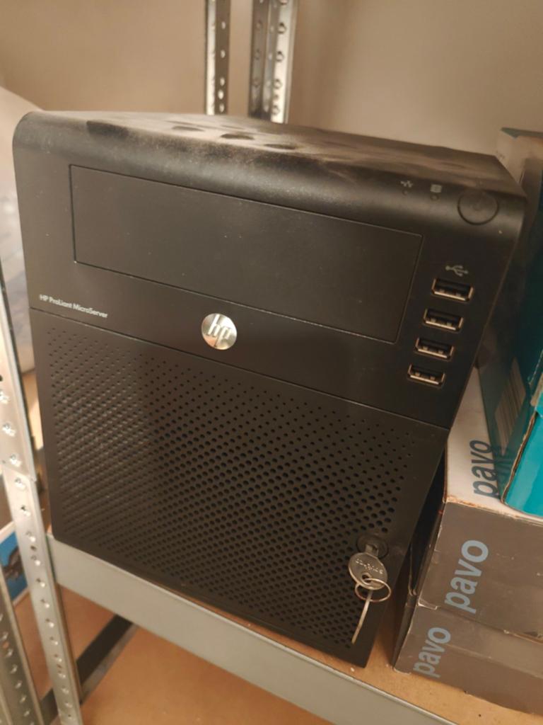 Microserveur HP ProLiant, Livres, Informatique & Ordinateur, Enlèvement