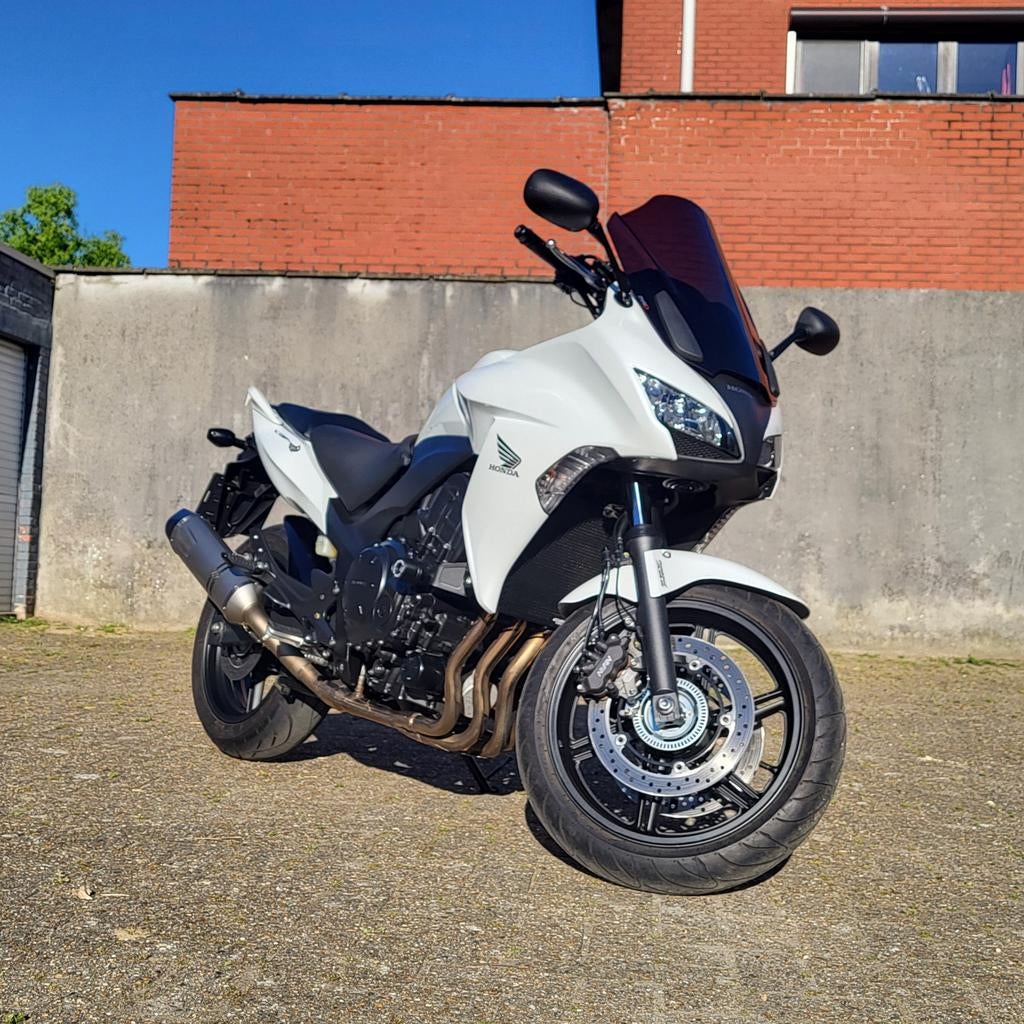 Te koop: Honda CBF 1000F 14813 km's!!, Éclairage LED, Tourisme, Plus de 35 kW, 4 cylindres