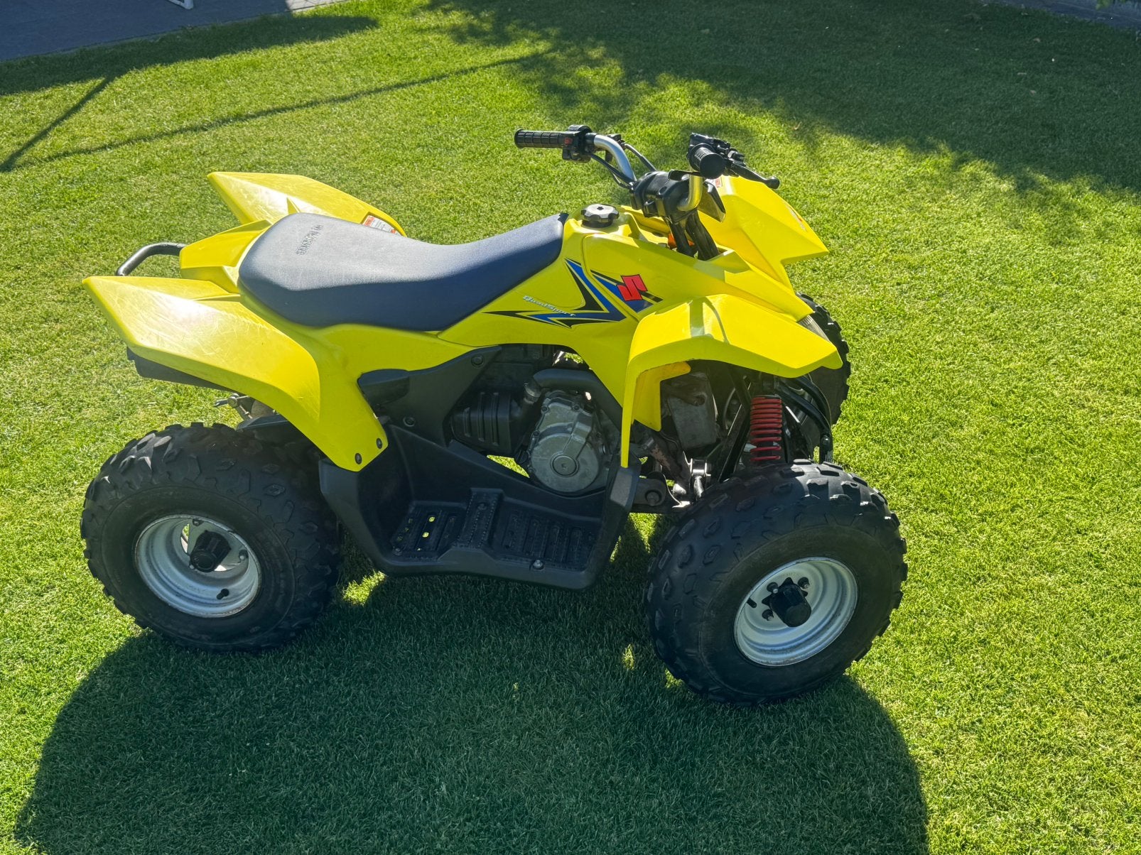 Suzuki lt-z90 4 takt quad - 90cc kinder quad, Motoren, 90 cc, 11 kW of minder