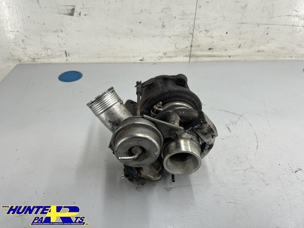 Turbo Volvo V70/S60/XC70/S80/XC90 2.5T ('00-'08) 30650634, Gebruikt, Ophalen of Verzenden, Volvo, Volvo