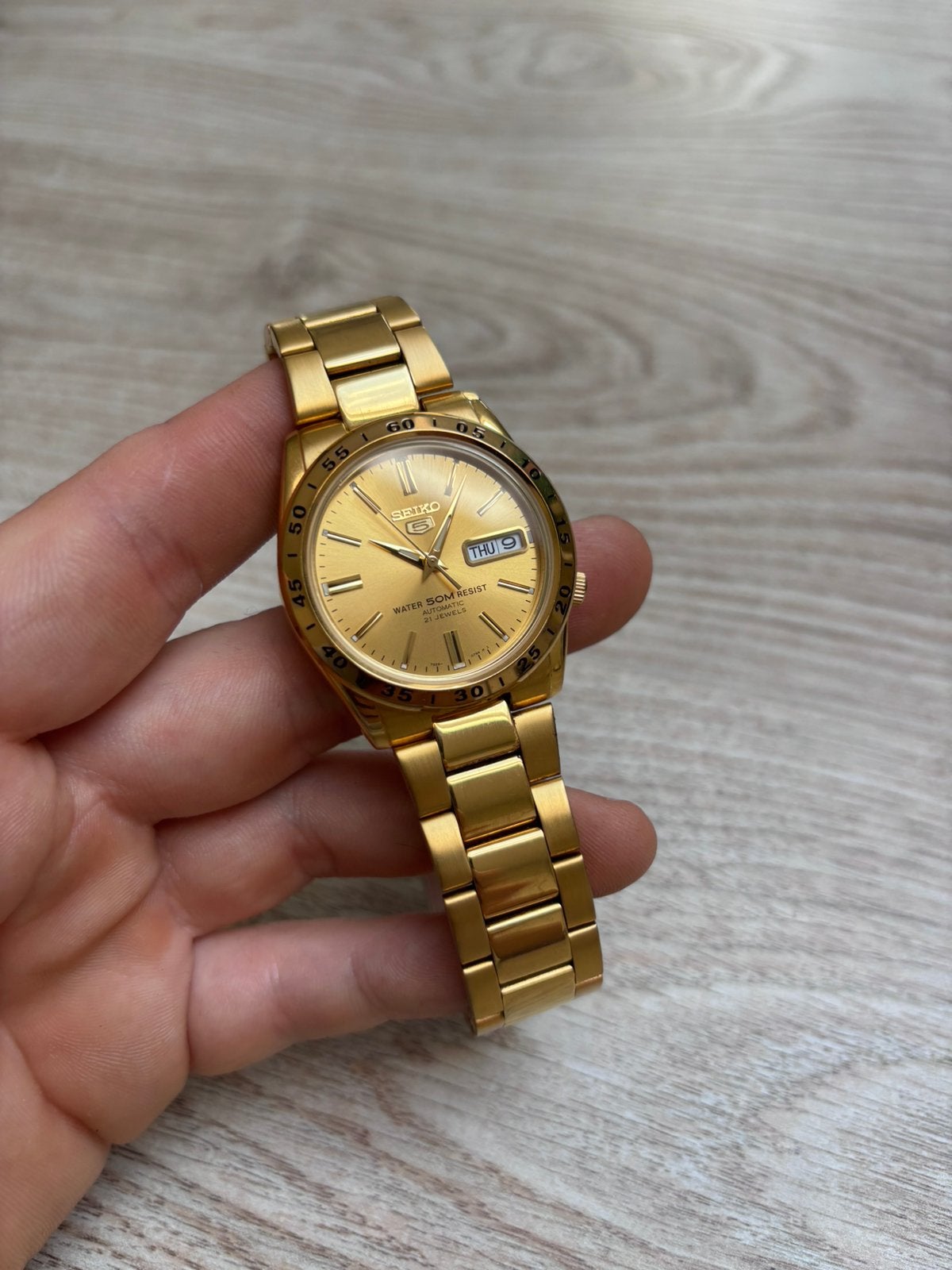 Seiko 5 Automatic (7S26), Handtassen en Accessoires, Horloges | Heren, Gebruikt, Polshorloge, Seiko, Staal, Goud, Ophalen