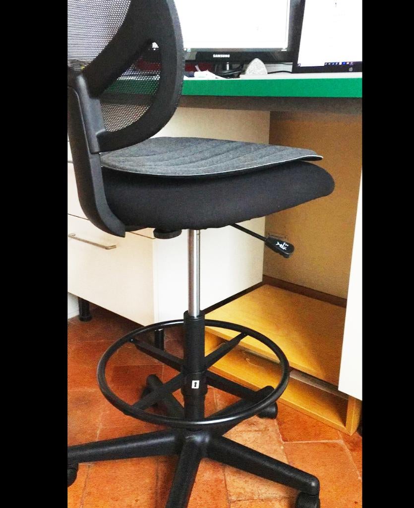 Bureaustoel ergonomisch hoge werkstoel met voetsteun Koopje!, Huis en Inrichting, Zwart, Ophalen of Verzenden, Zo goed als nieuw
