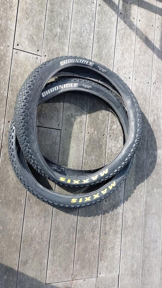 Maxxis Chronicle 27.5 x 3.0" buitenbanden, Vélos & Vélomoteurs, Caoutchouc, Pneu, Enlèvement ou Envoi, Utilisé