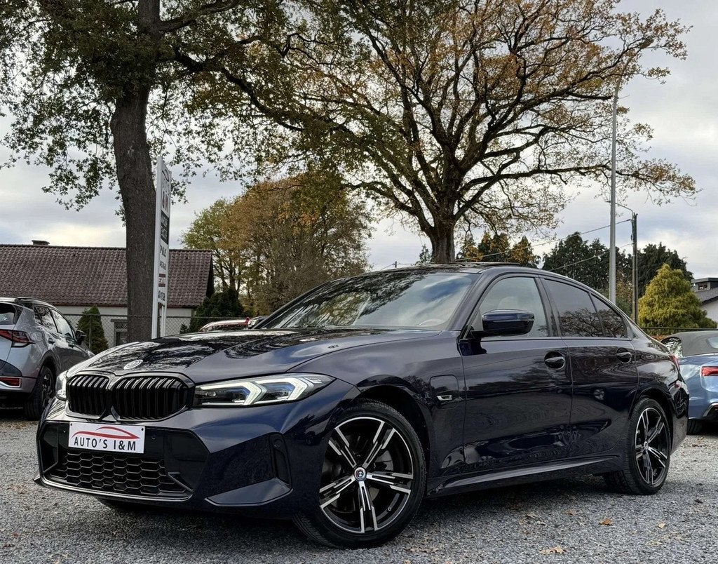 BMW 3 Serie 330 e xDrive M Pack Facelift Laserlight Open-dak, Auto's, BMW, Bedrijf, Te koop, 3 Reeks, ABS, Airbags, Airconditioning