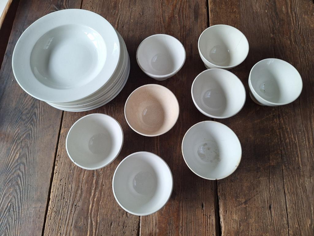 Assiettes creuses Nimy et 8 bols à soupe, Maison & Meubles, Enlèvement ou Envoi