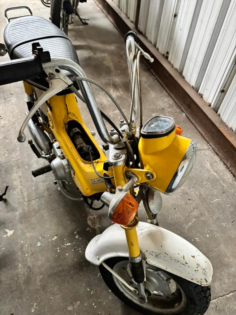 Honda CF50 Chaly, 1.218 km (!), Fietsen en Brommers, Brommers | Honda, Ophalen, Gebruikt, Overige modellen, 49 cc