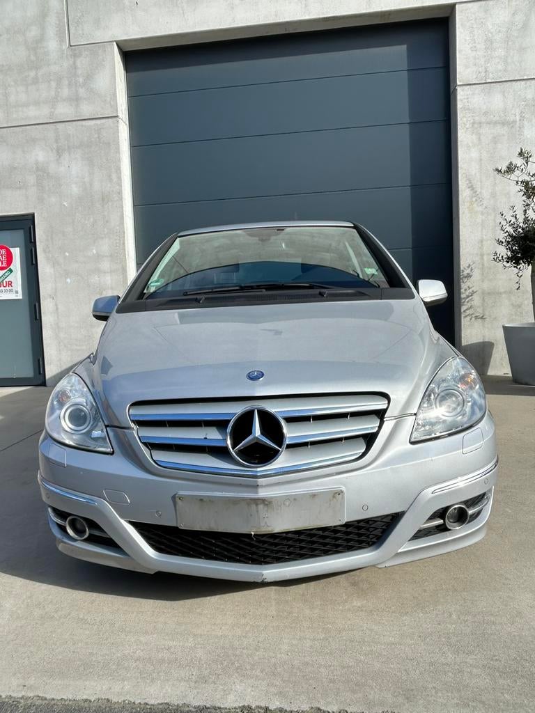 Mercedes B180 (2008) — 180 000 km, Entreprise, Achat