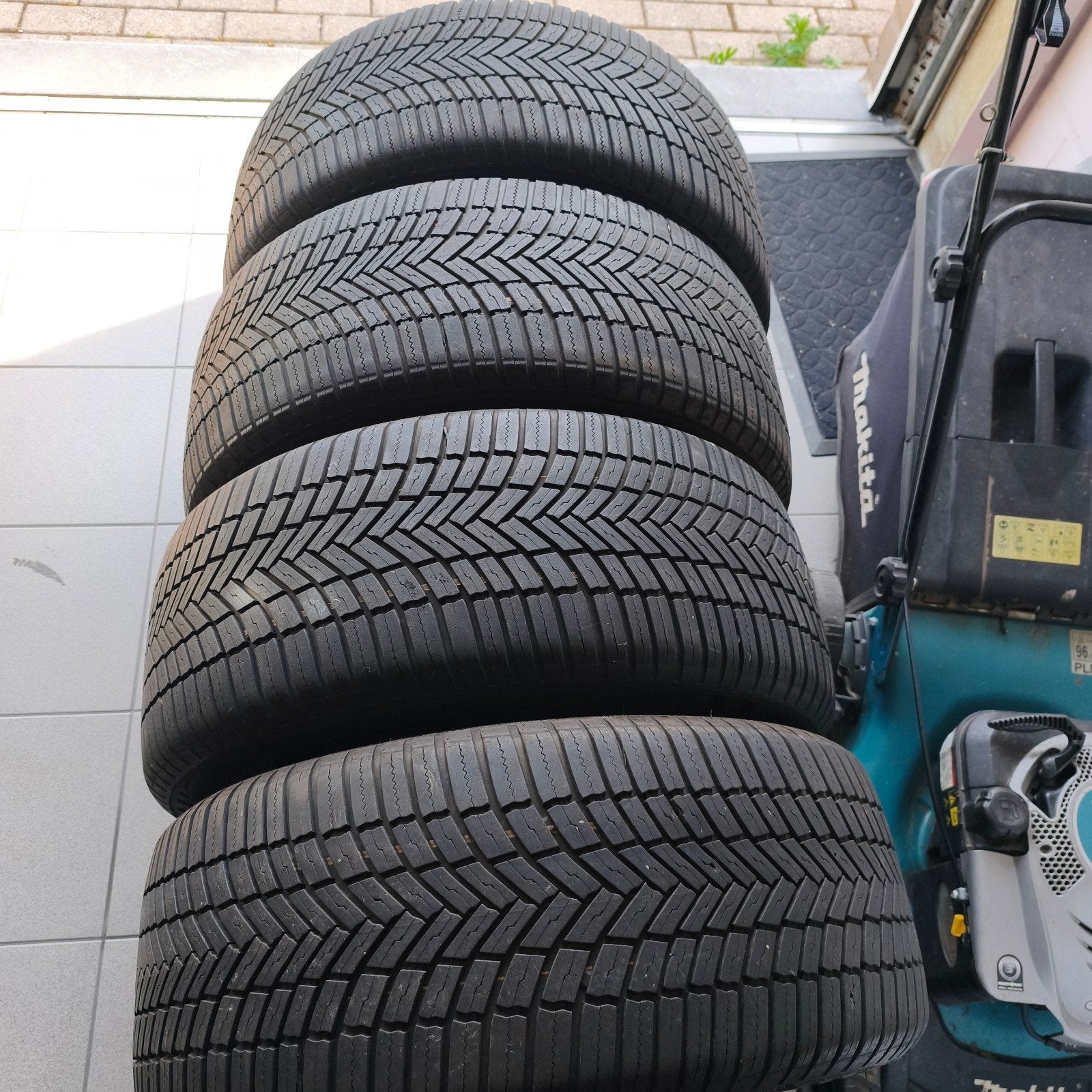 Bridgestone all-season banden 255/50 R19 103T, Ophalen, Band(en)