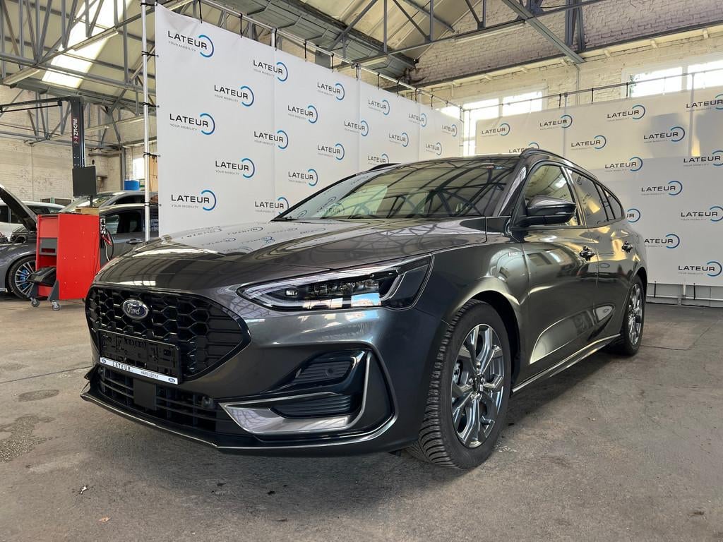 Ford Focus Clipper ST-Line X 1.0i EcoBoost mHEV 155pk automa, Auto's, 1349 kg, Stof, Gebruikt, Euro 6