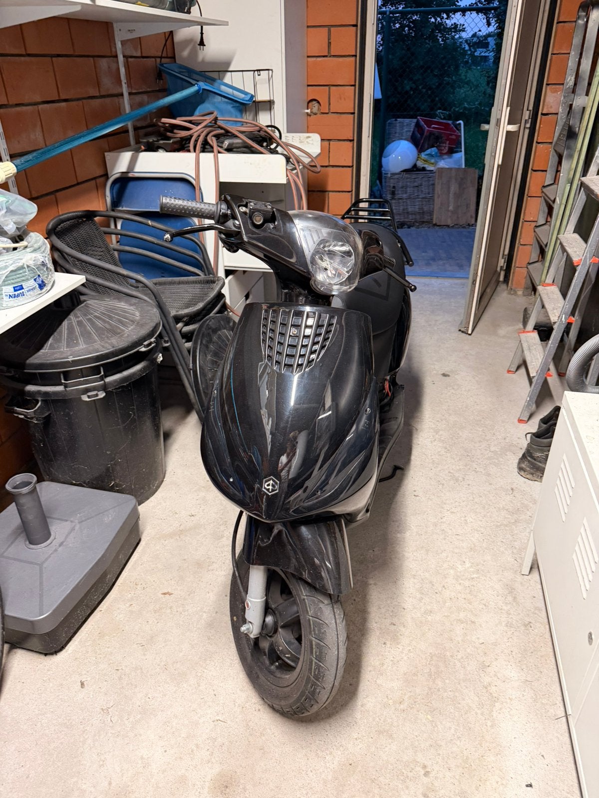 Piaggio zip b-klasse, Ophalen of Verzenden, Zo goed als nieuw, Piaggio