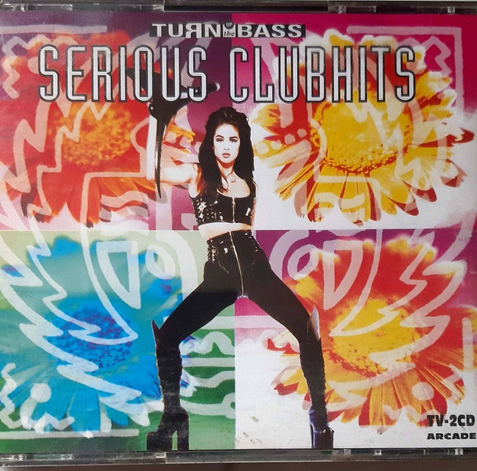 2CD, TURN UP THE BASS, de sérieux tubes de club, Enlèvement ou Envoi, Utilisé