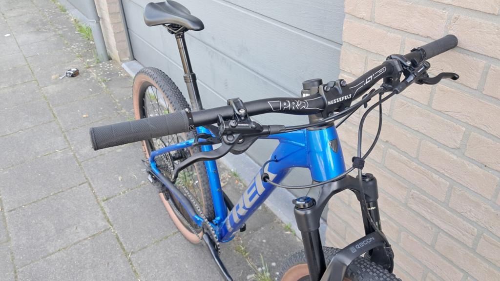 Trek x-caliber 9, Vélos & Vélomoteurs, Vélos | VTT & Mountainbikes, Comme neuf, Enlèvement, Hommes, Frein à disque