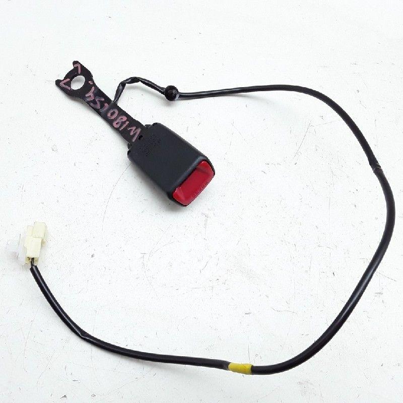 BOUCLE DE CEINTURE DE SECURITE AVANT GAUCHE Mitsubishi, Utilisé, Mitsubishi