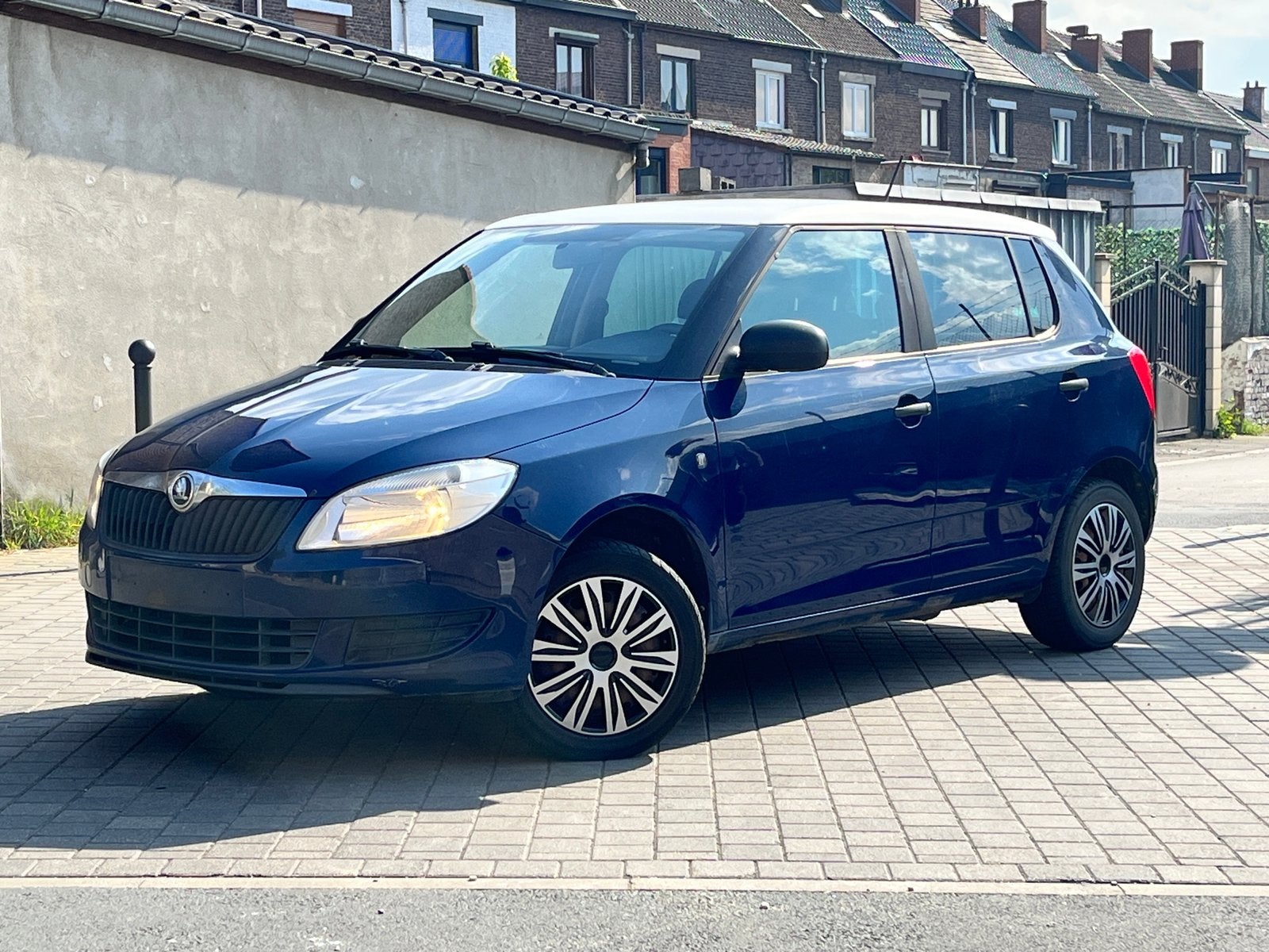 SKODA FABIA 1.2 /Essence / 2015 / Euro 5b, Auto's, Skoda, Euro 5, Blauw, 1198 cc, Leder