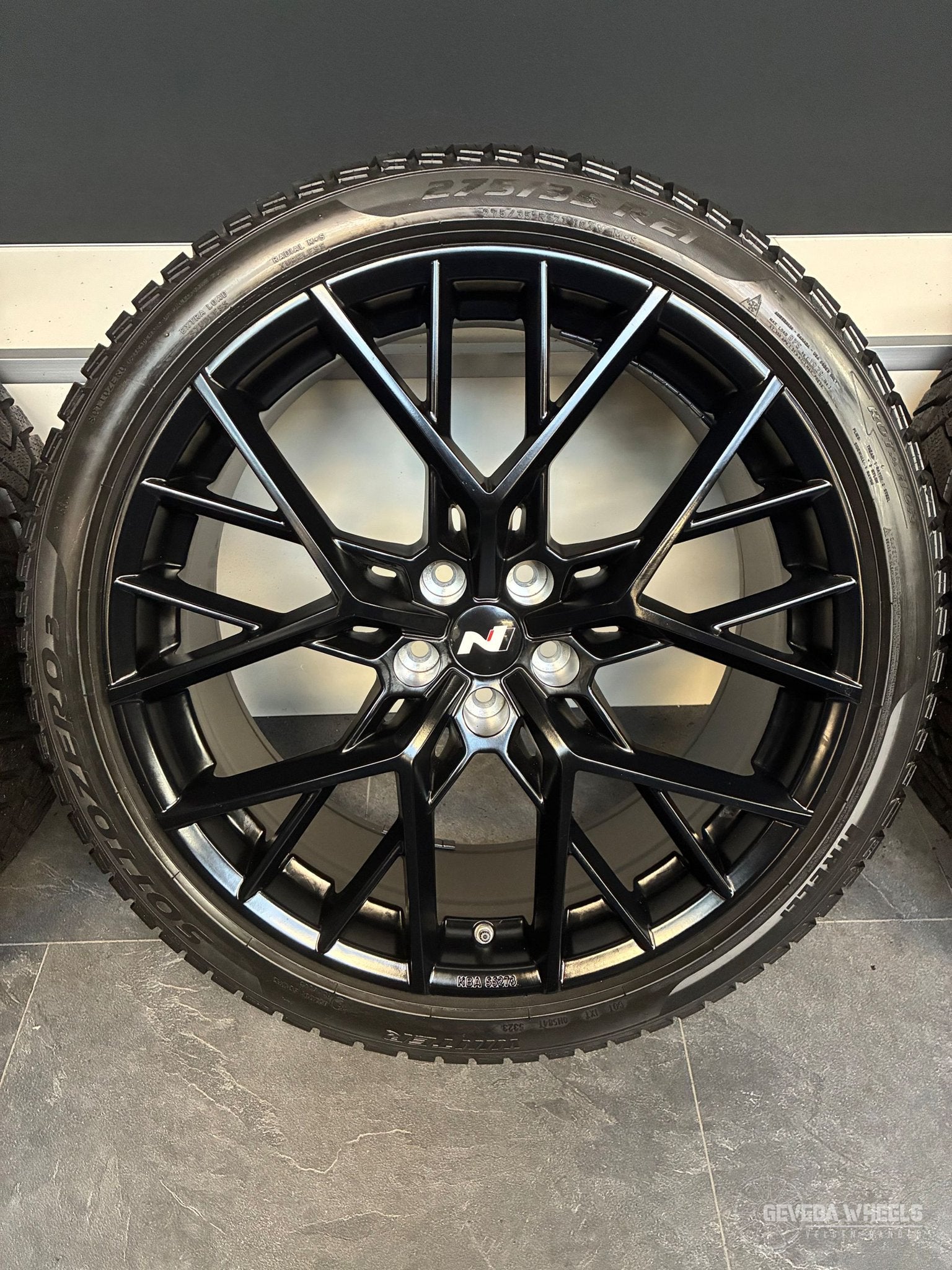 21” Hyundai Ioniq 5 N velgen + winterbanden NIEUW 5x114.3, Autos : Pièces & Accessoires, Pneus et Jantes, Pneus hiver, Véhicule de tourisme