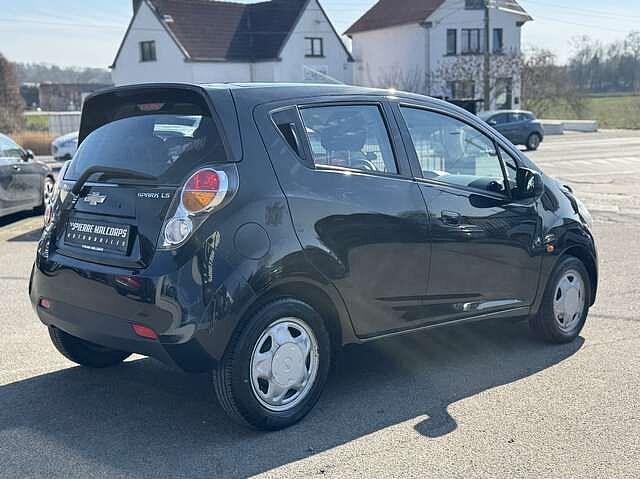 Chevrolet Spark 1.0i LS / GARANTIE / AIRCO / RADIO / USB /, Autos, Chevrolet, Euro 5, Achat, Entreprise, Boîte manuelle