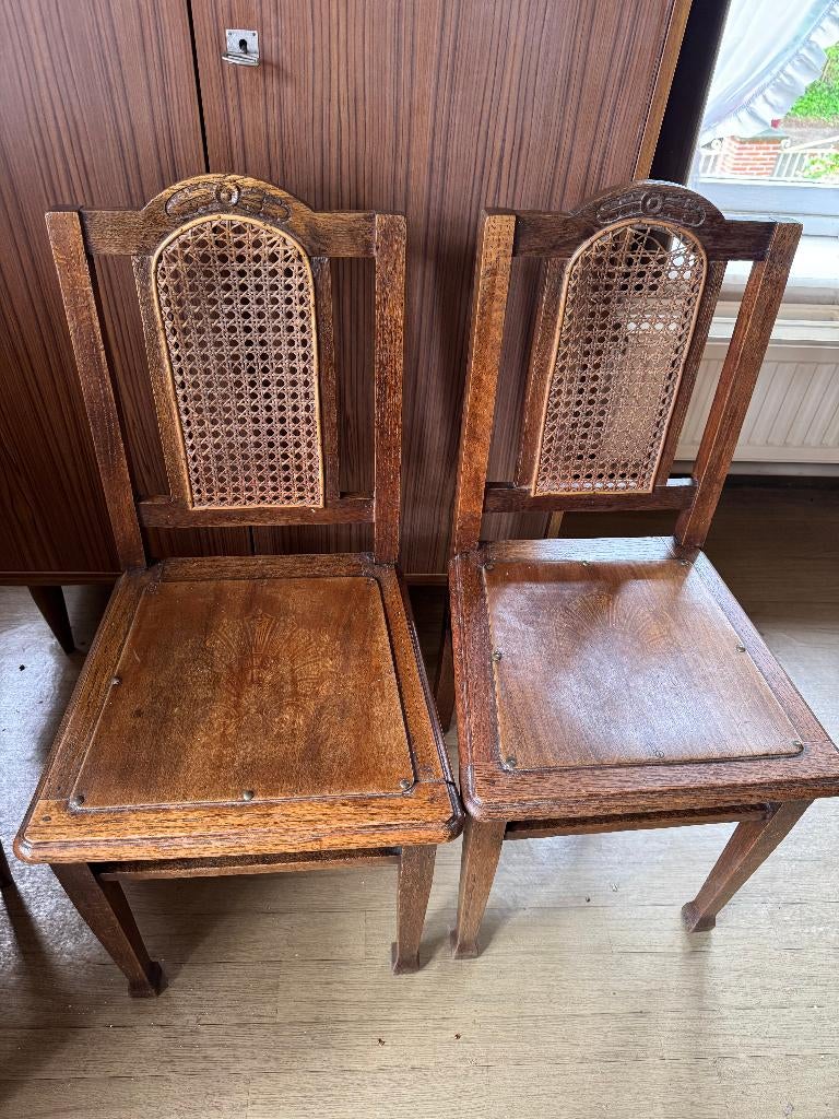 Antieke stoelen: 3 modellen, Huis en Inrichting, Stoelen, Gebruikt, Bruin, Vijf, Zes of meer stoelen, Hout