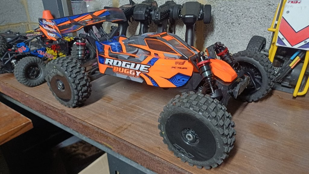 Hobbytech Rogue Buggy  – Renforcé 3S, Échelle 1:8, Voiture off road, Comme neuf, Enlèvement