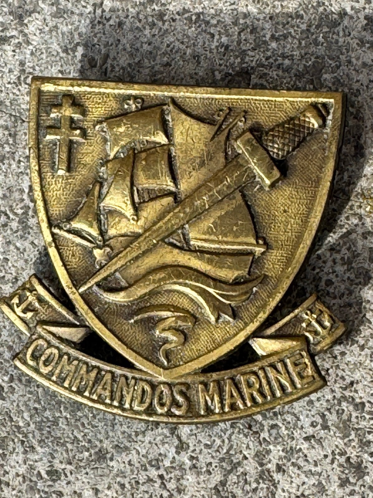Écusson de béret marine commando français, Collections, Enlèvement ou Envoi, Marine, Emblème ou Badge