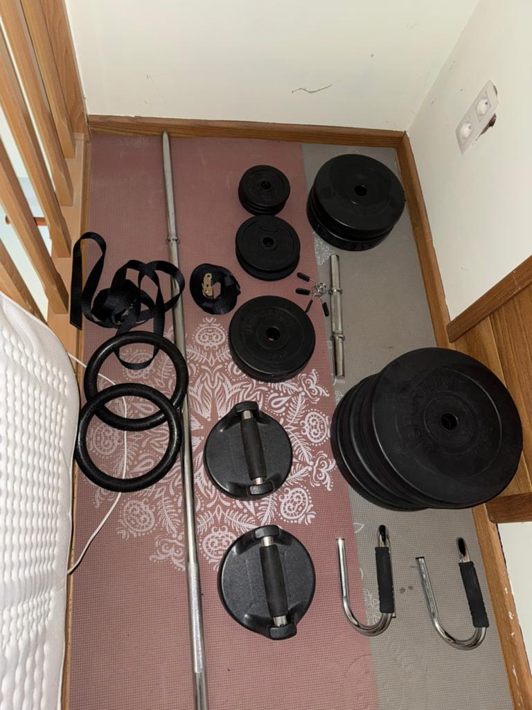 Halter met gewichten set voor home gym, Enlèvement, Comme neuf