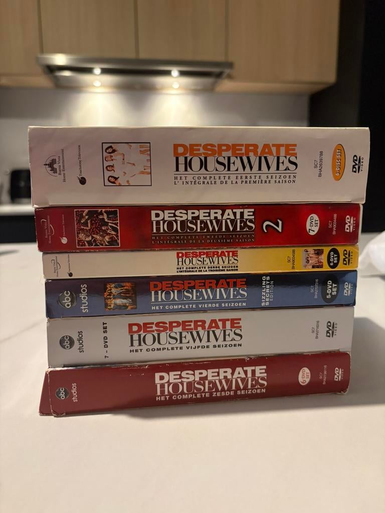 Volledige reeks desperate housewives, Enlèvement ou Envoi, Comme neuf