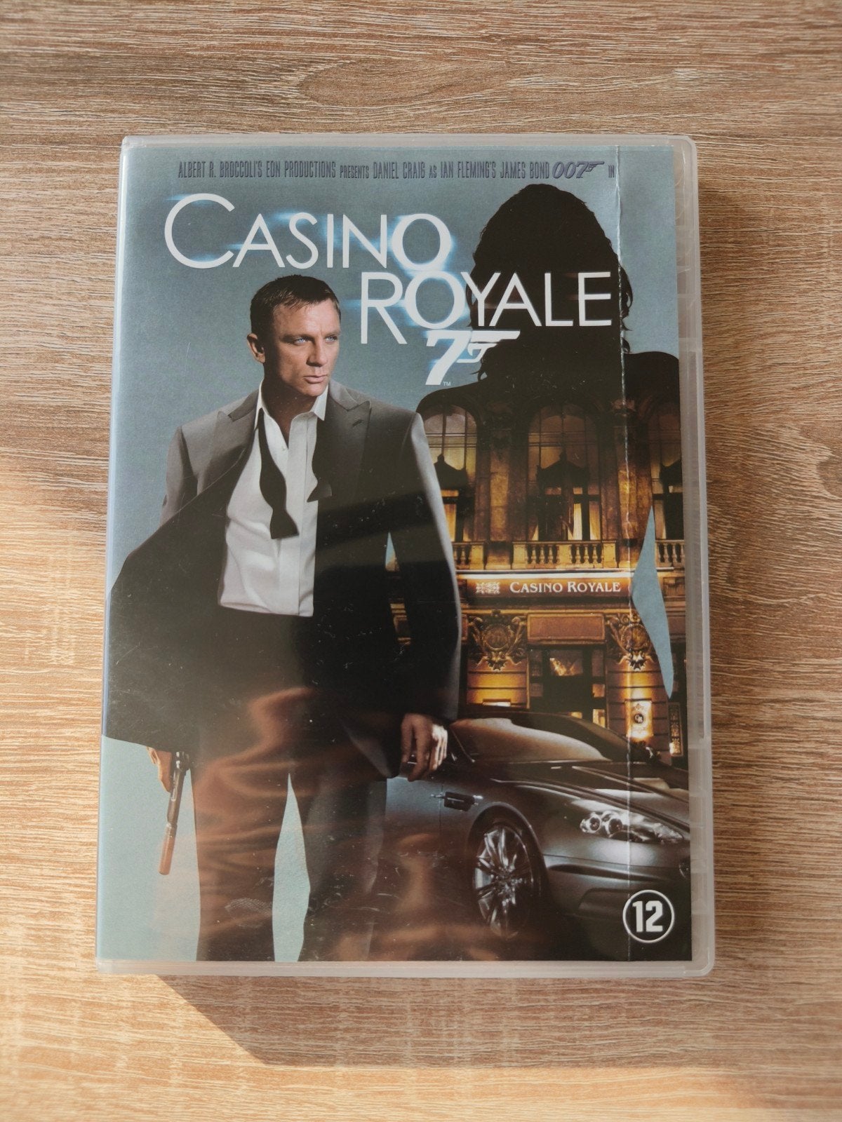 Casino Royal, Anglais, Néerlandais, Utilisé, À partir de 12 ans