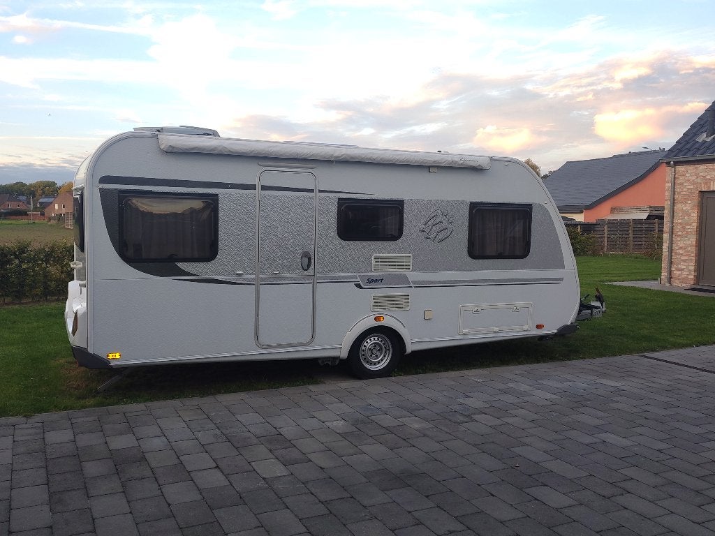 Knaus Sport 500 EU | MTM 1500kg | e-go Mover | Satelliet, Caravans en Kamperen, 2 aparte bedden, Rondzit, Luifel, Particulier