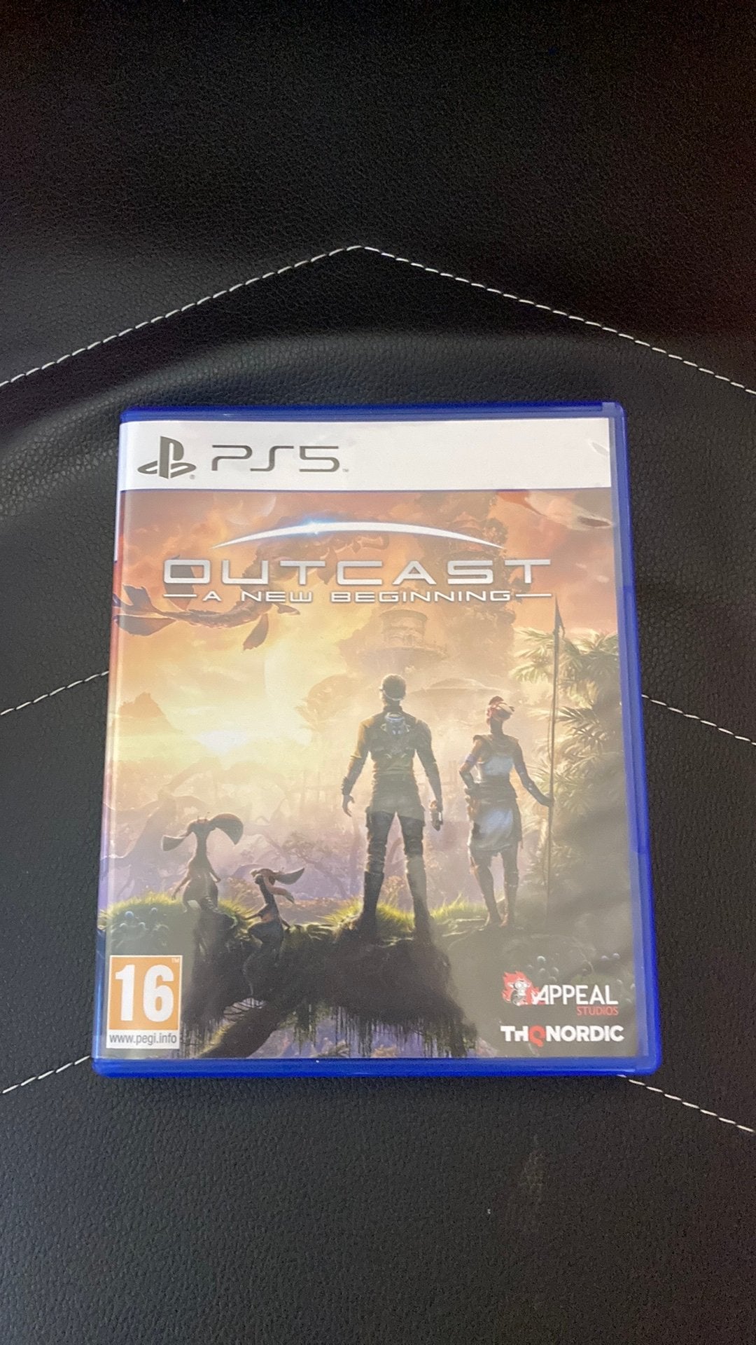 Outcast, Games en Spelcomputers, Ophalen, Zo goed als nieuw