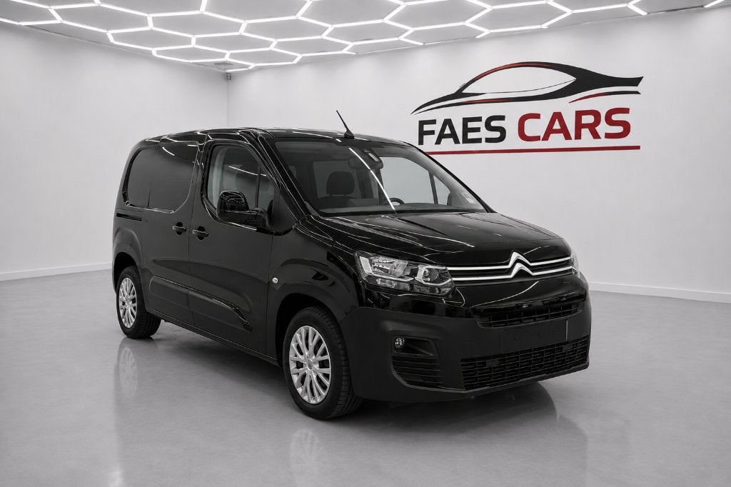 Citroen berlingo Automaat diesel 96 Kw, Auto's, Stof, Euro 6, 4 cilinders, 149 g/km