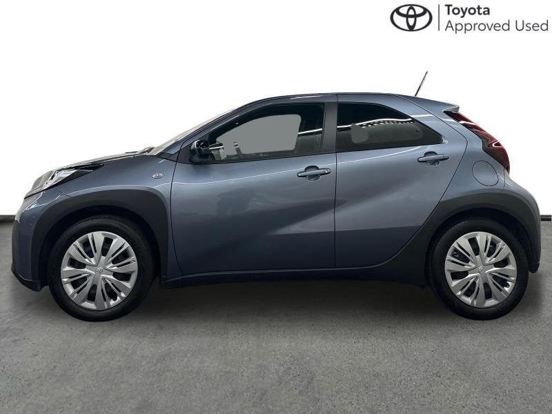 Toyota Aygo MT Play | carplay | camera, Argent ou Gris, 998 cm³, Euro 6, https://public.car-pass.be/vhr/af79e1d1-4b1e-413c-85a1-d08f71697944