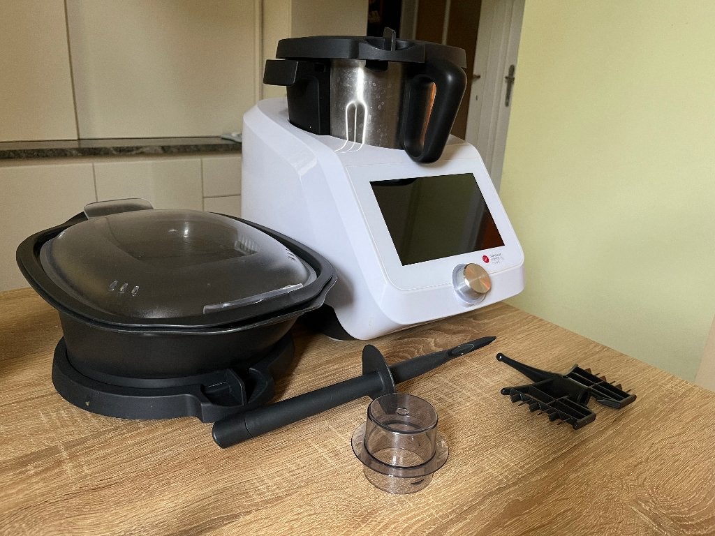 Monsieur Cuisine Smart, Elektronische apparatuur, Keukenmixers, Ophalen, 4 liter of meer, 3 snelheden of meer, Zo goed als nieuw