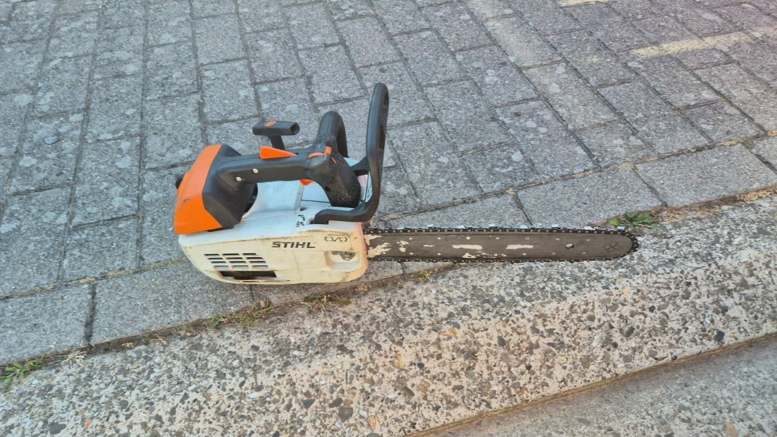 Tronçonneuse STIHL MS 201 TC, Jardin & Terrasse, Enlèvement