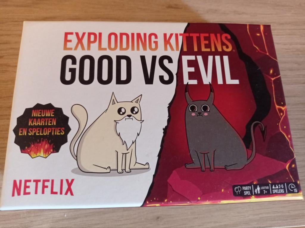 Exploding kittens good vs evil, Ophalen of Verzenden, Zo goed als nieuw