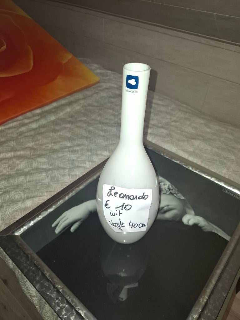 Verschillende vazen, Ophalen