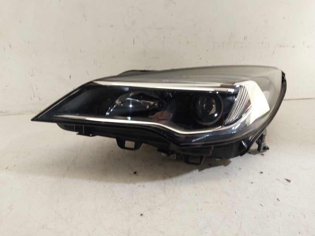 KOPLAMP LINKS Opel Astra K (|39047198|13488969|39081892|), Auto-onderdelen, Gebruikt, Opel, Opel Automobile GmbH, Kontakt-opel@opel.com
